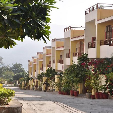 Ayurveda Bhavan Rishīkesh Extérieur photo